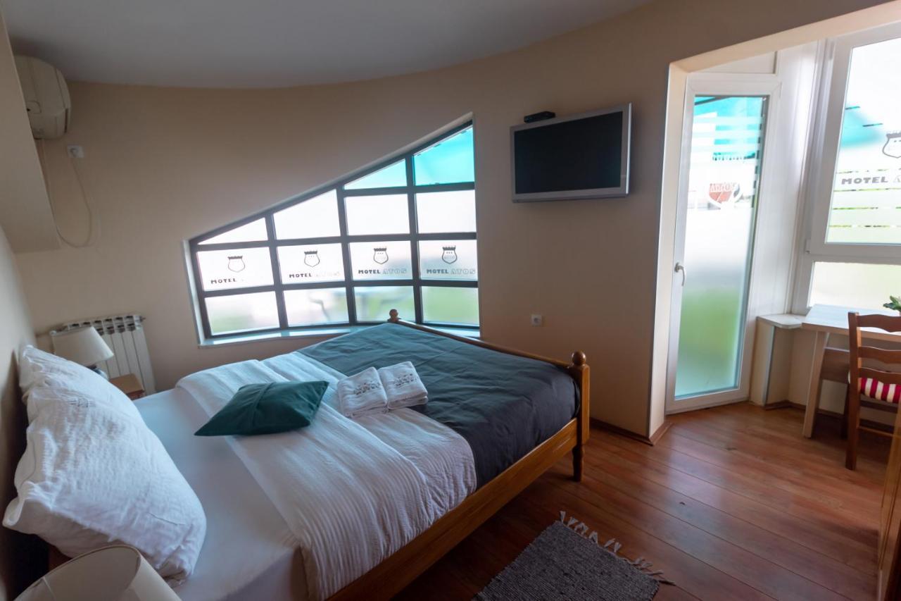 Motel Atos Laktaši 外观 照片